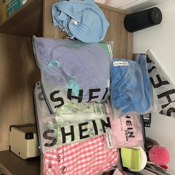 Shein 6 piece Summer Outfits Collection - Picture 5 of 7